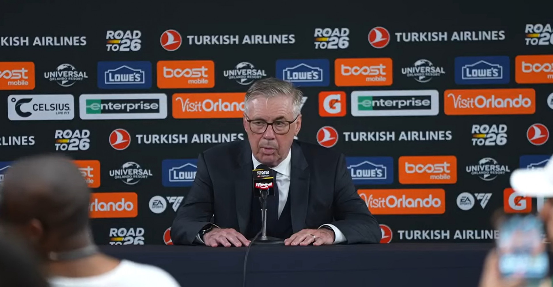 Ancelotti atualiza situação de Wesley e elogia desempenho do Brasil: 'A equipe está bem'