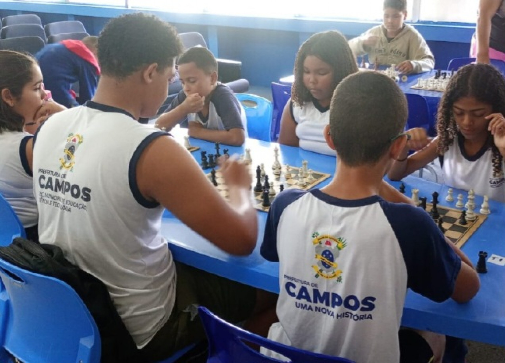 Escolas de Campos entram em seleção do MEC na área de experiências