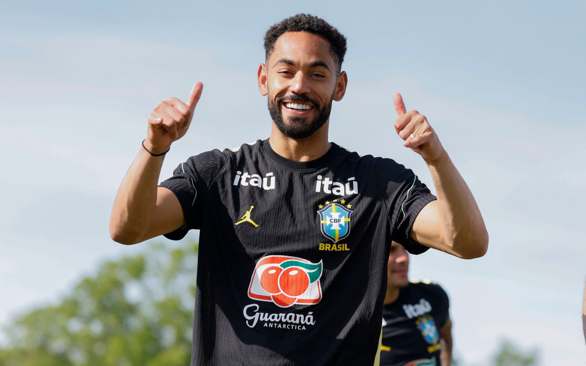 Matheus Cunha se prepara para a Copa do Mundo com a seleção brasileira