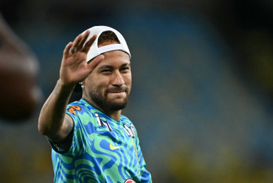 Rodrigo Caetano atualiza recuperação de Neymar: ‘Está trabalhando pesado’