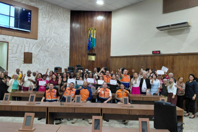 Prefeitura de Meriti capacita 200 idosos para atuar em situações de riscos