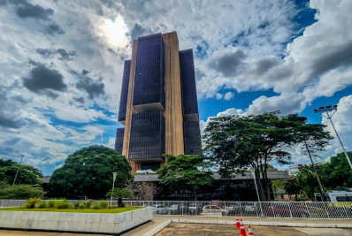 PEC facilita cooptação do Banco Central pelo mercado financeiro, diz manifesto de economistas