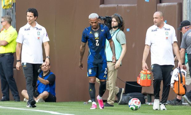 Wesley lamenta corte da Seleção às vésperas da Copa: 'Hoje preciso interromper um sonho'