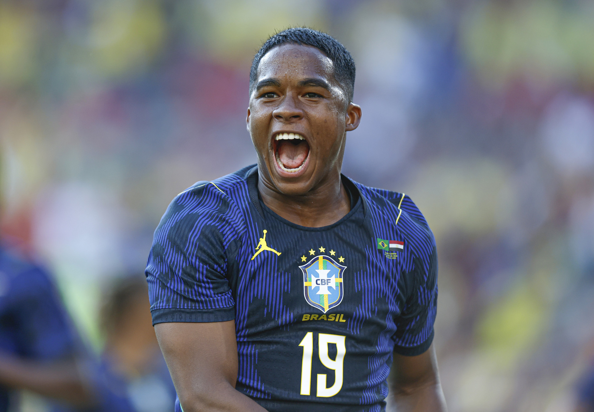 Torcedores pedem Endrick titular da seleção brasileira: 'Cop