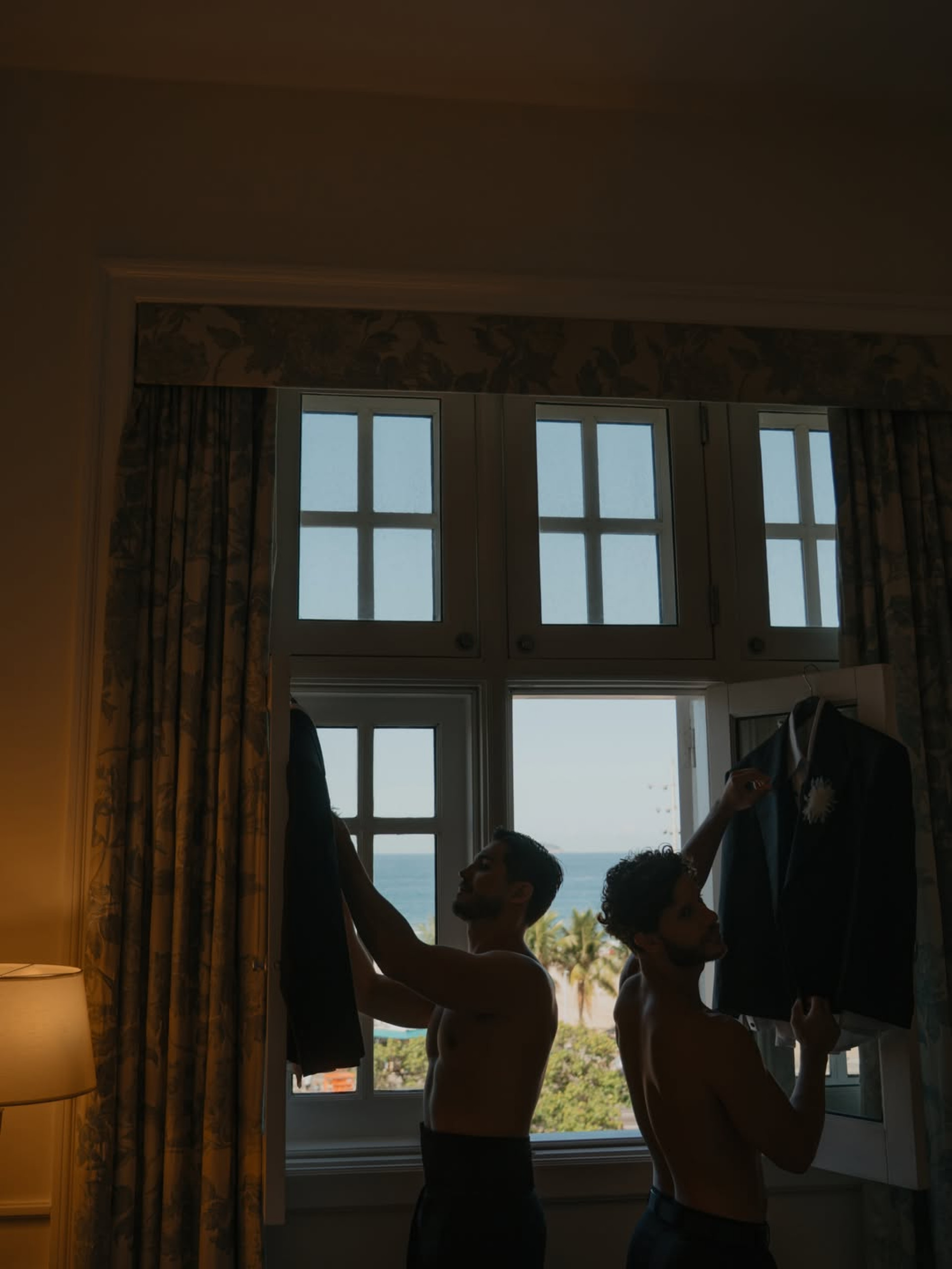 Igor Cosso e Heron Leal se arrumaram juntos no Copacabana Palace - Reprodução/Instagram