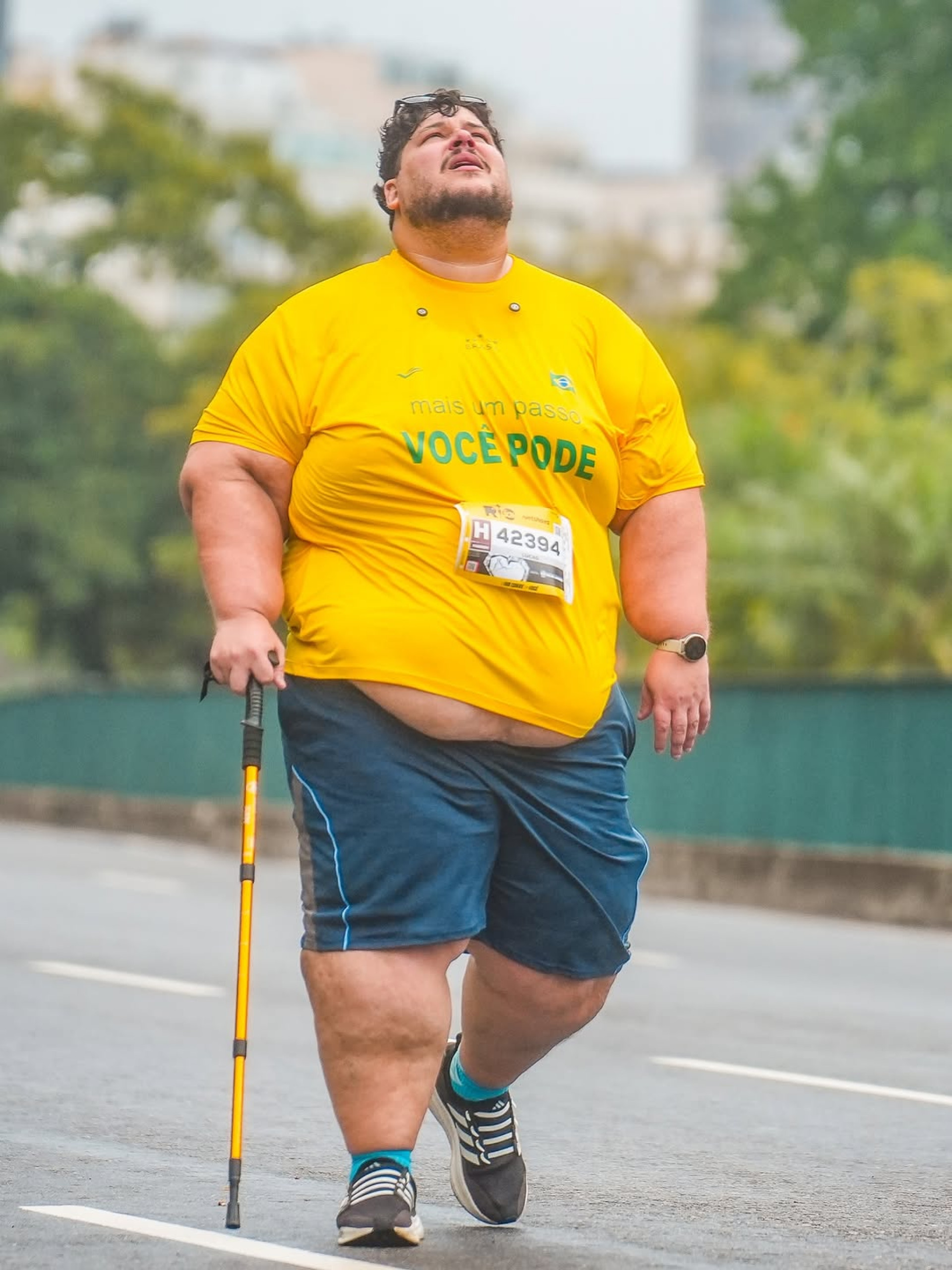 Na luta contra a obesidade, influenciador digital Júlio Mamute completou a prova de 10 km na Maratona do Rio - Reprodução / Instagram