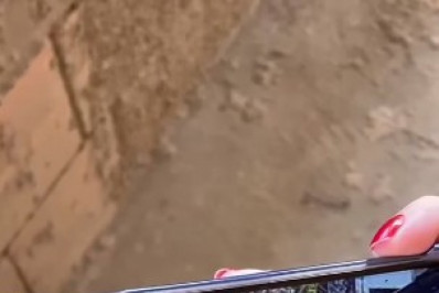 Passageiro de moto de aplicativo morre após ser baleado em Duque de Caxias