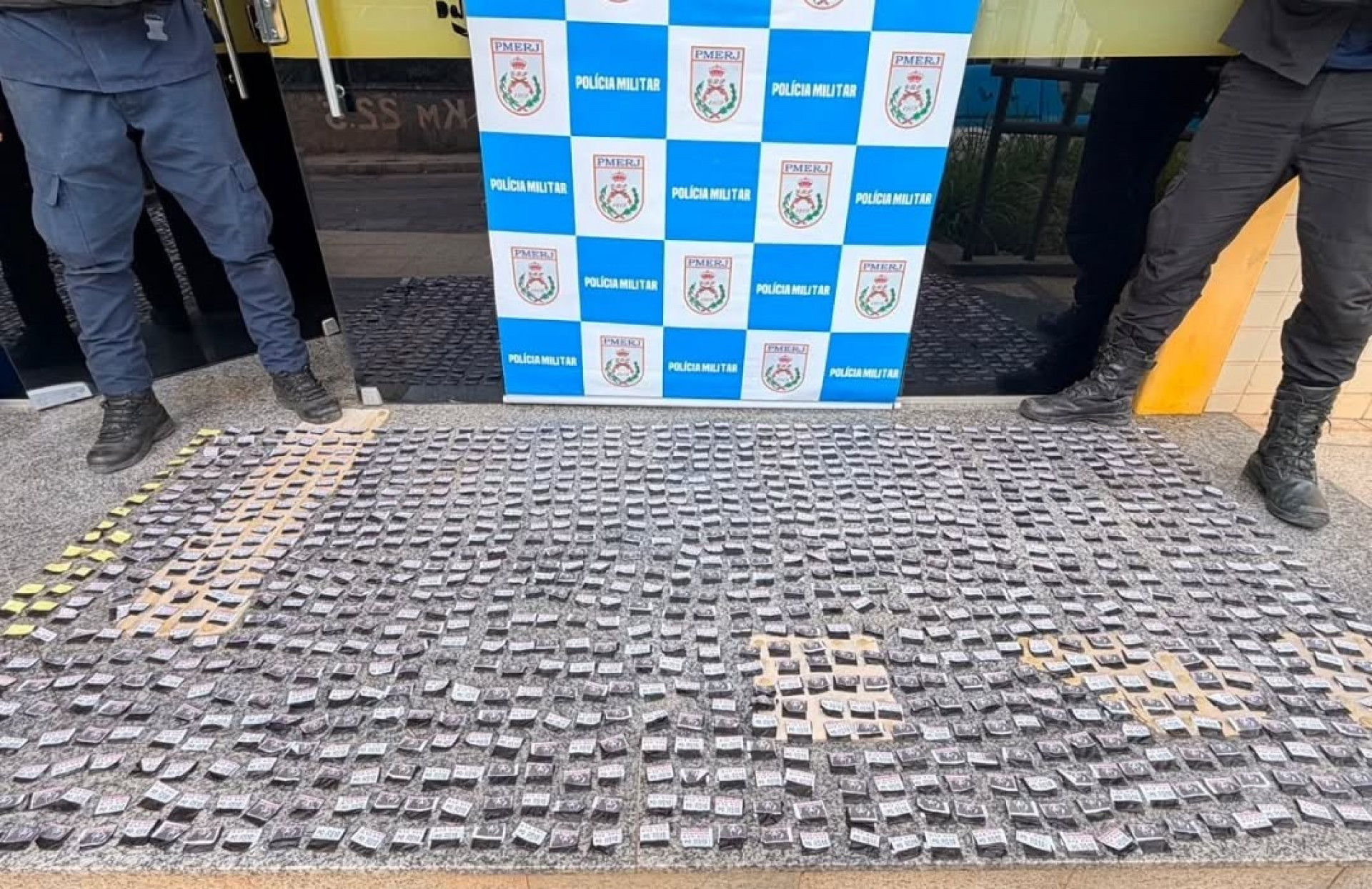 PM apreende grande quantidade de cocaína em São José do Vale