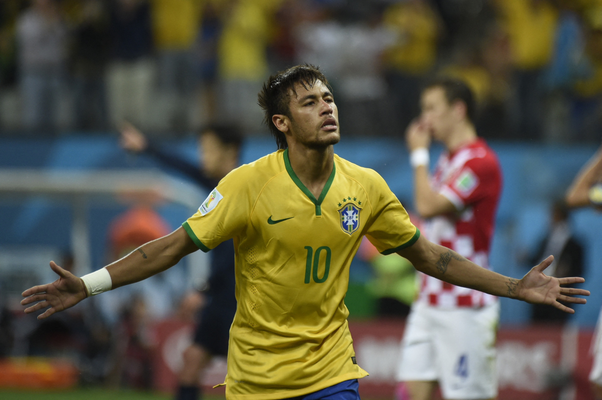 Neymar comemora gol em vitória contra a Croácia, na estreia da Copa de 2014 - Odd Andersen / AFP