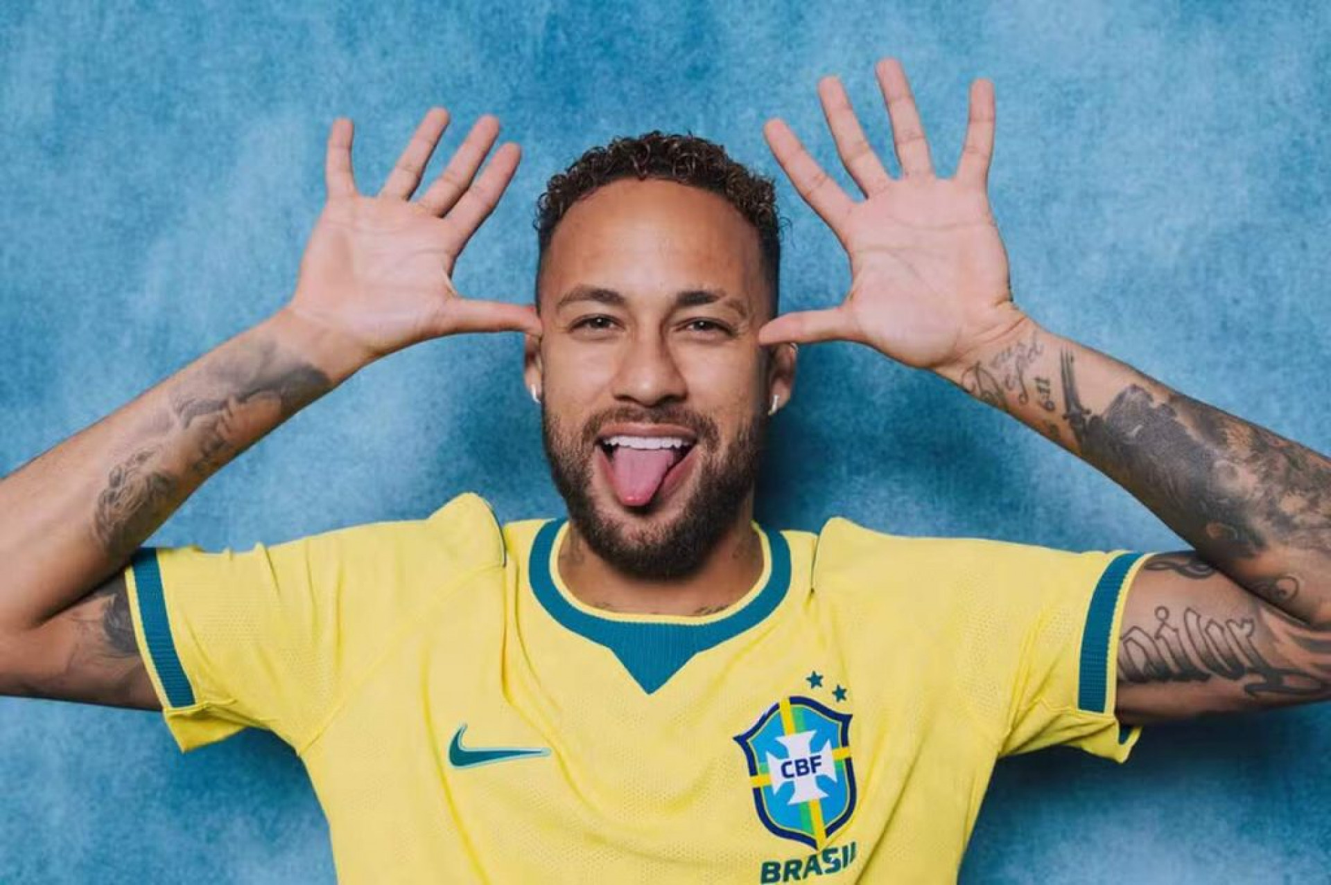 Site elege camisa do Brasil a segunda mais bonita da Copa