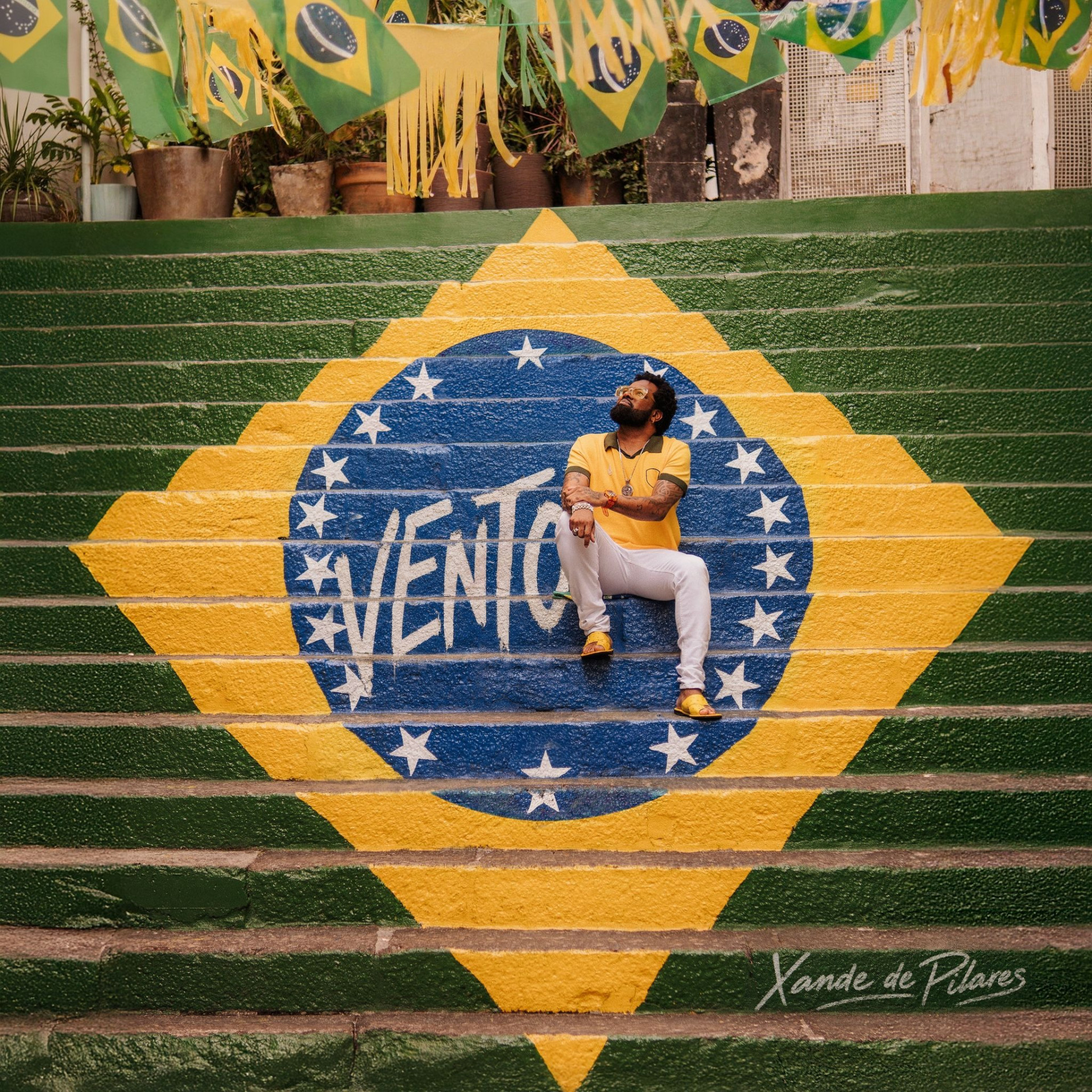 ​Xande de Pilares lança regravação de single para Copa do Mu