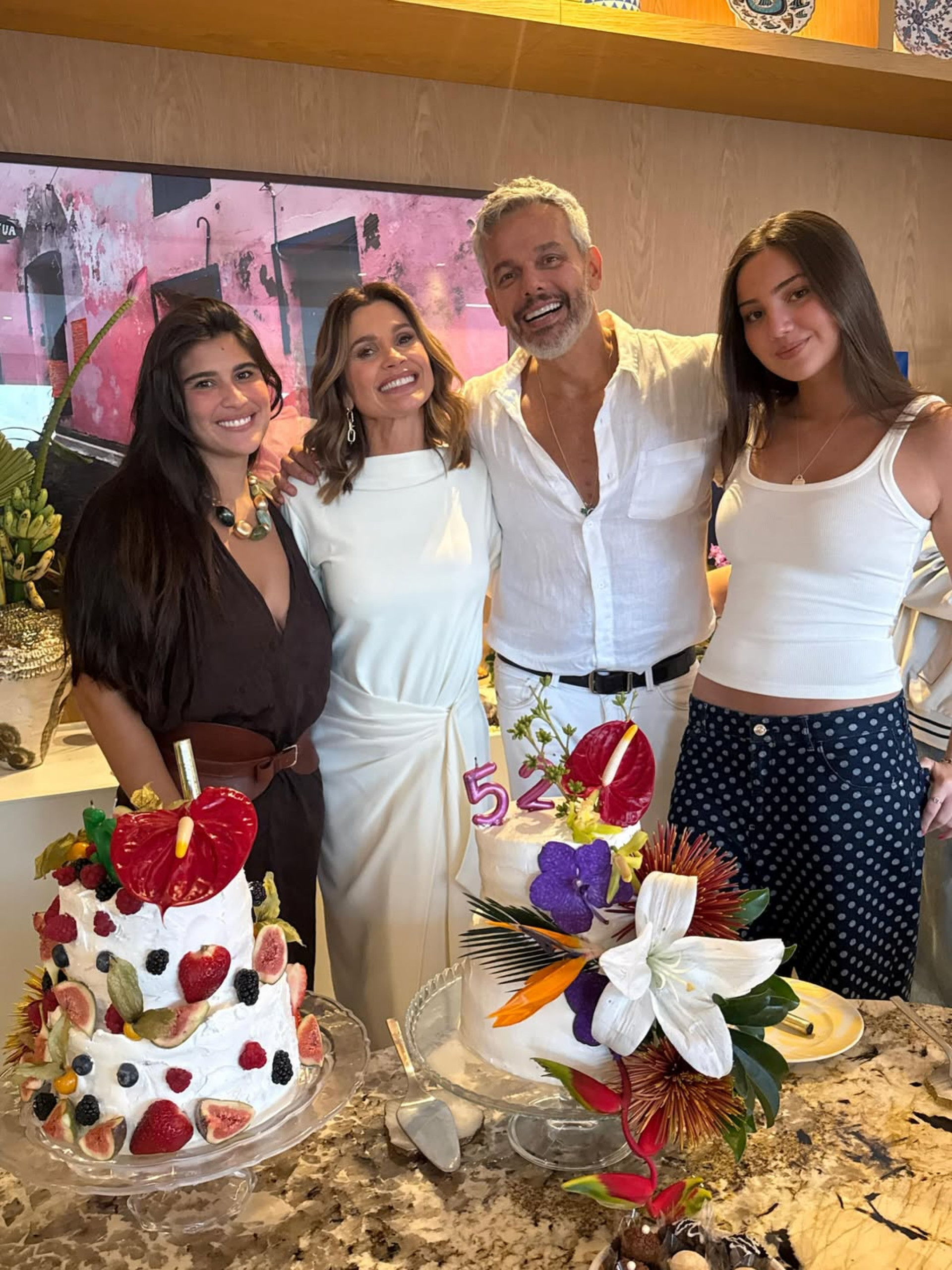 Flávia Alessandra e família  - Reprodução / Instagram