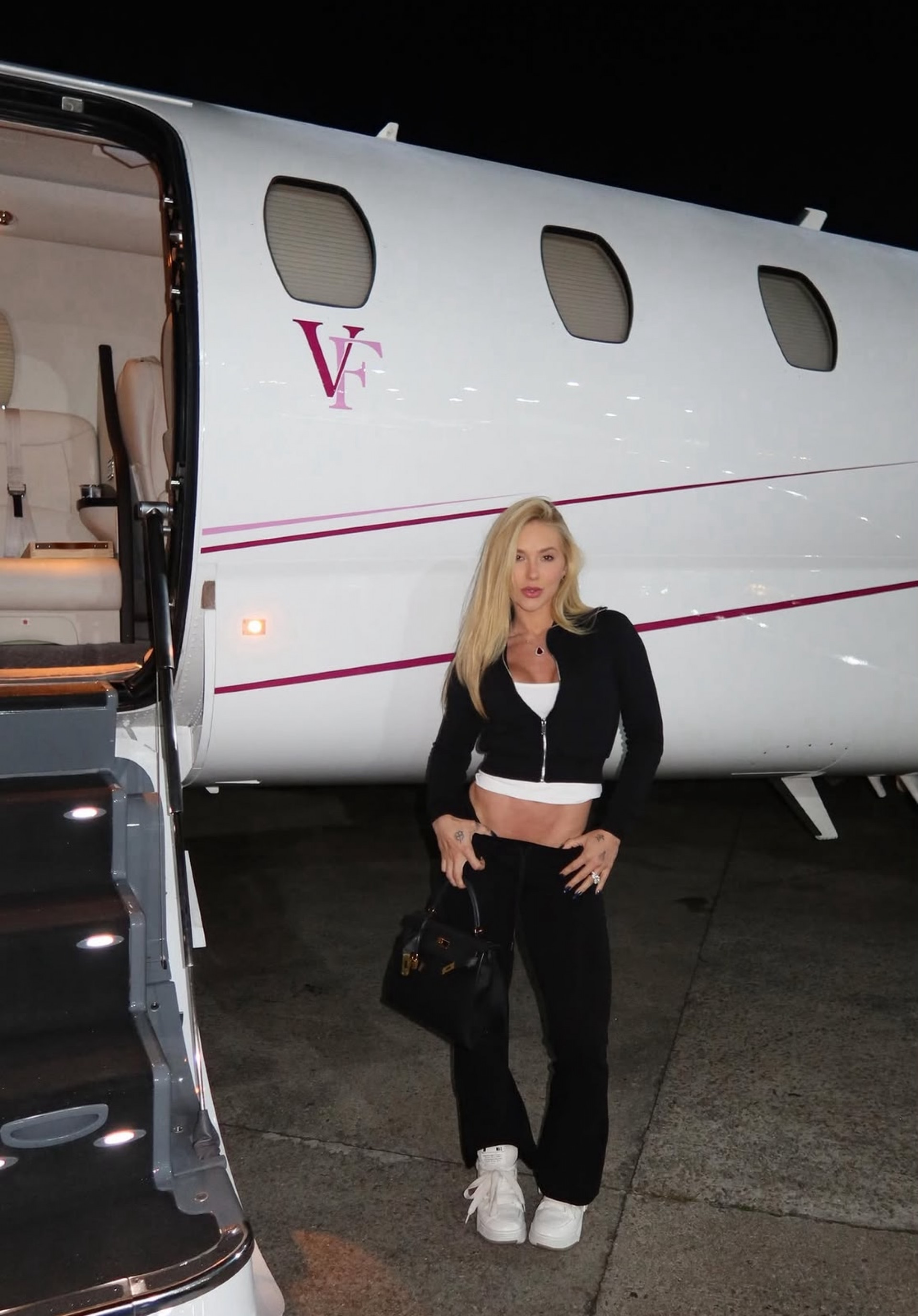 Virginia chega a Nova York para a cobertura da Copa do Mundo