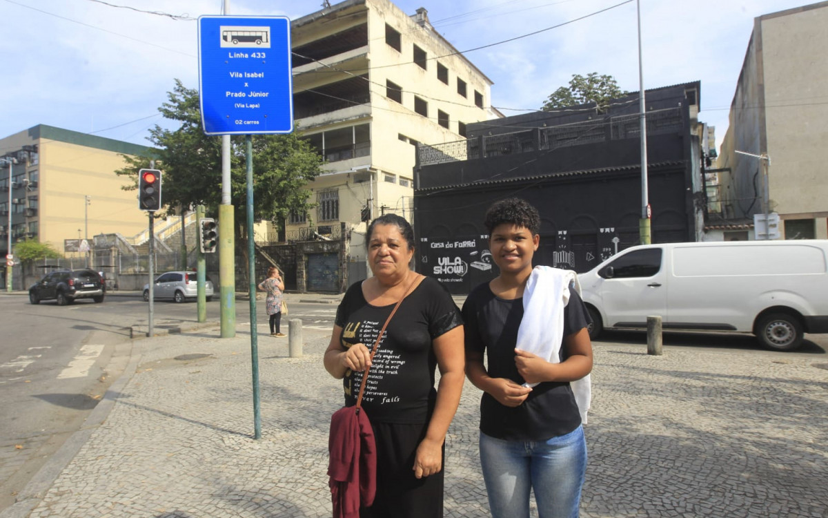 Maria Luiza de Lima e a sobrinha, Nicoly Libaniio