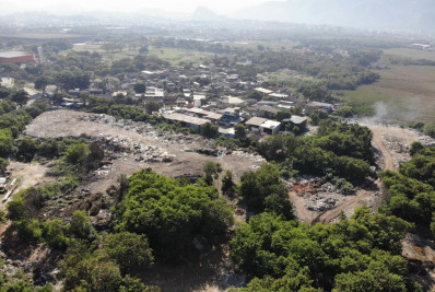 Justiça manda paralisar lixão clandestino em Jacarepaguá