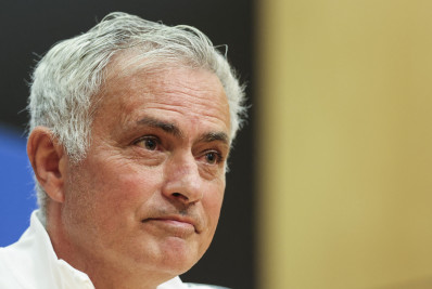 Benfica confirma saída de José Mourinho e já tem substituto