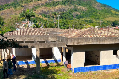 Governo de Macabu retoma obras há 13 anos suspensas, em creche
