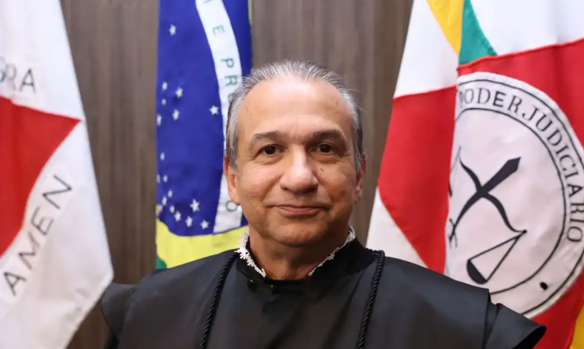 CNJ apre processo contra desembargador acusado de crimes sex