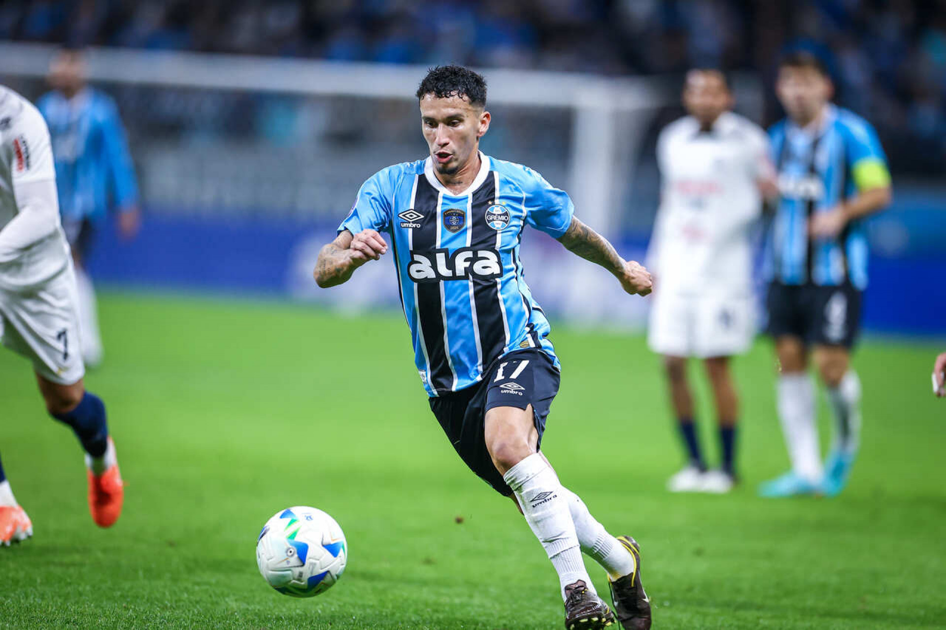 Gr&ecirc;mio pode liberar Dodi ap&oacute;s interesse da Chapecoense