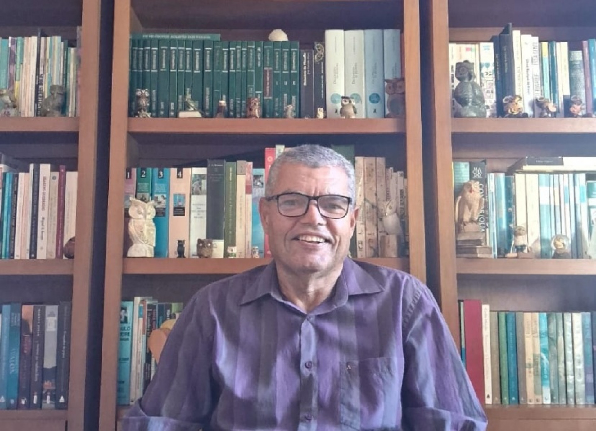 Francisco Carlos Gomes lança livro em Macaé e propõe reflexã