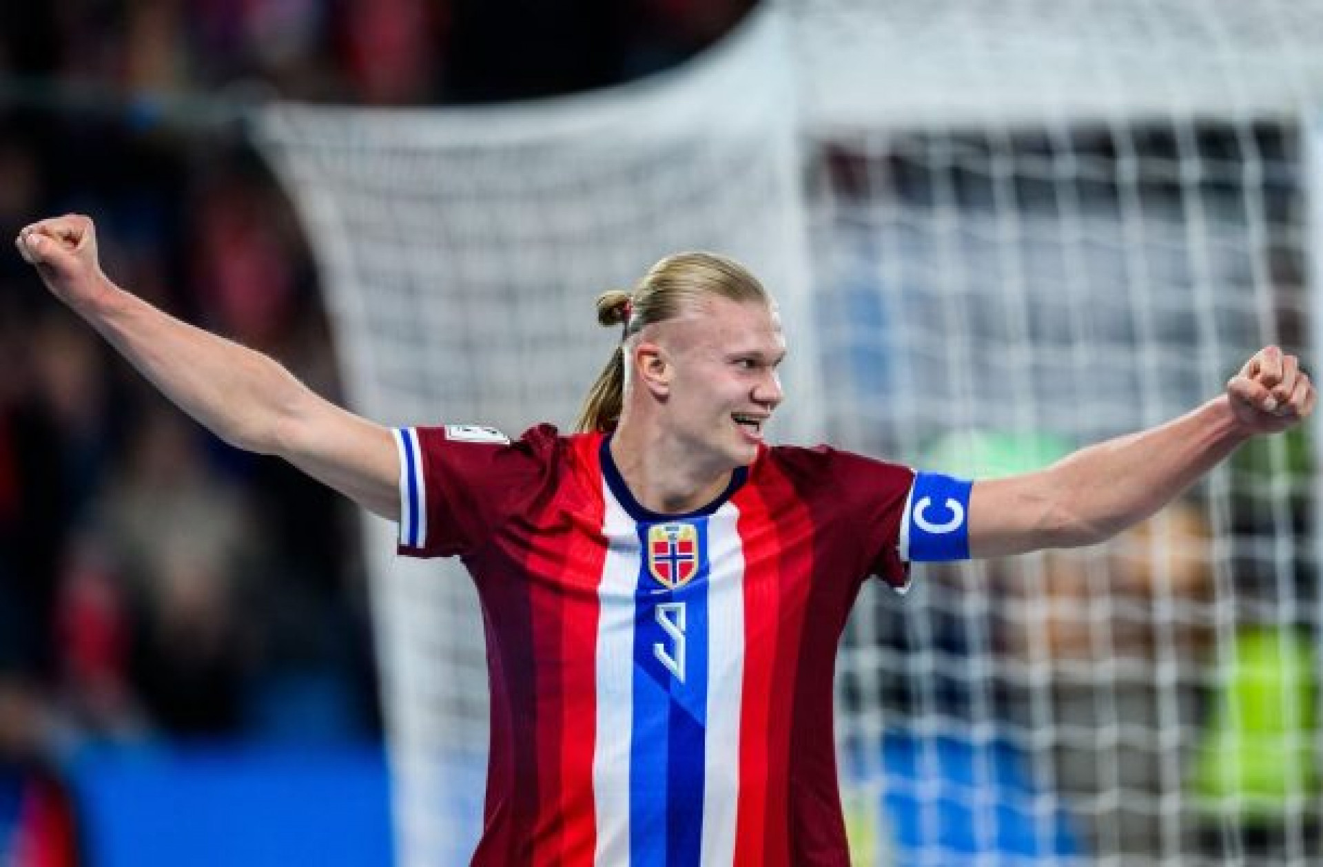 Treinador noruegu&ecirc;s aprova rendimento pr&eacute;-Copa de Haaland