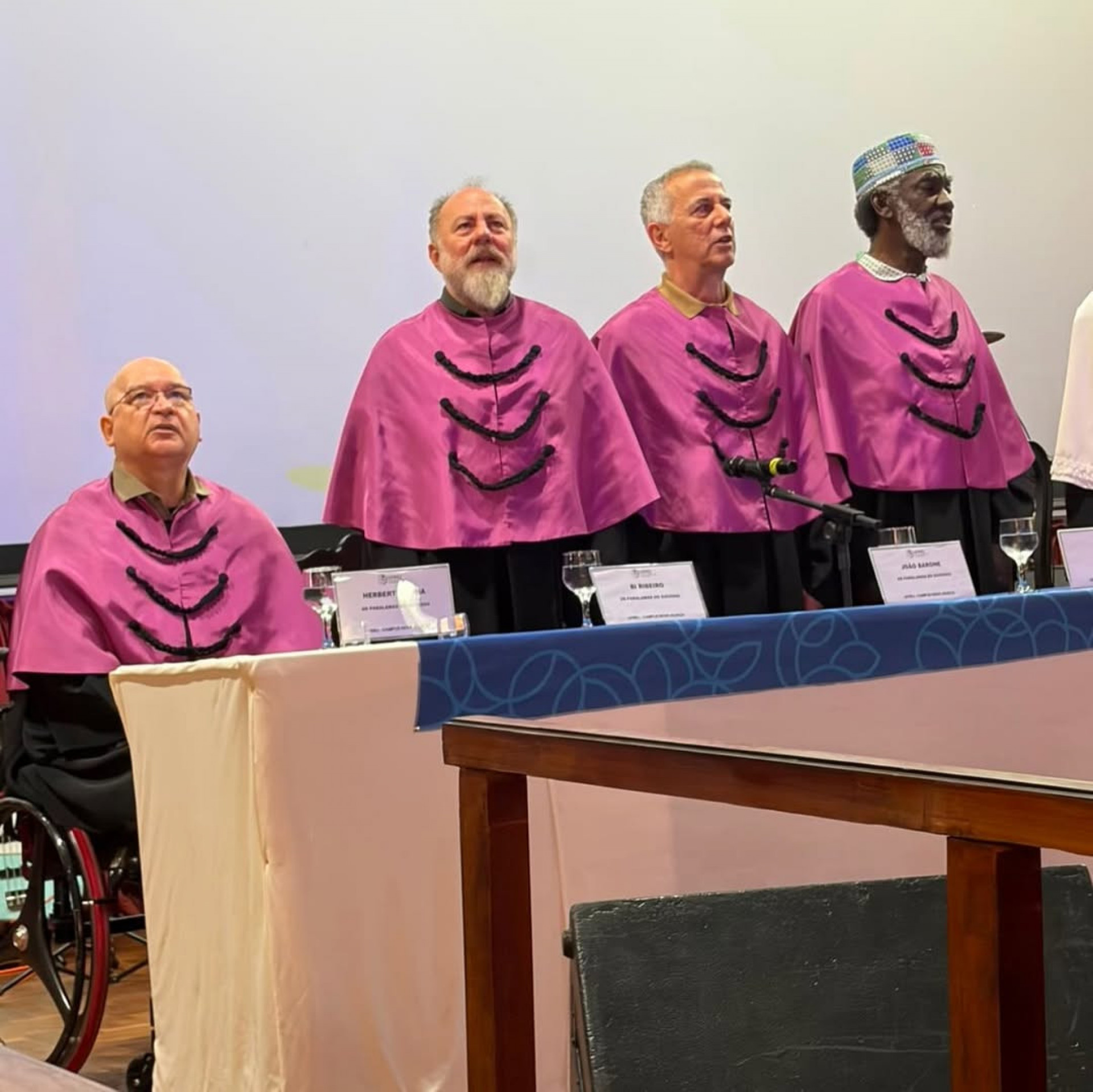 Paralamas do Sucesso recebe título de Doutor Honor