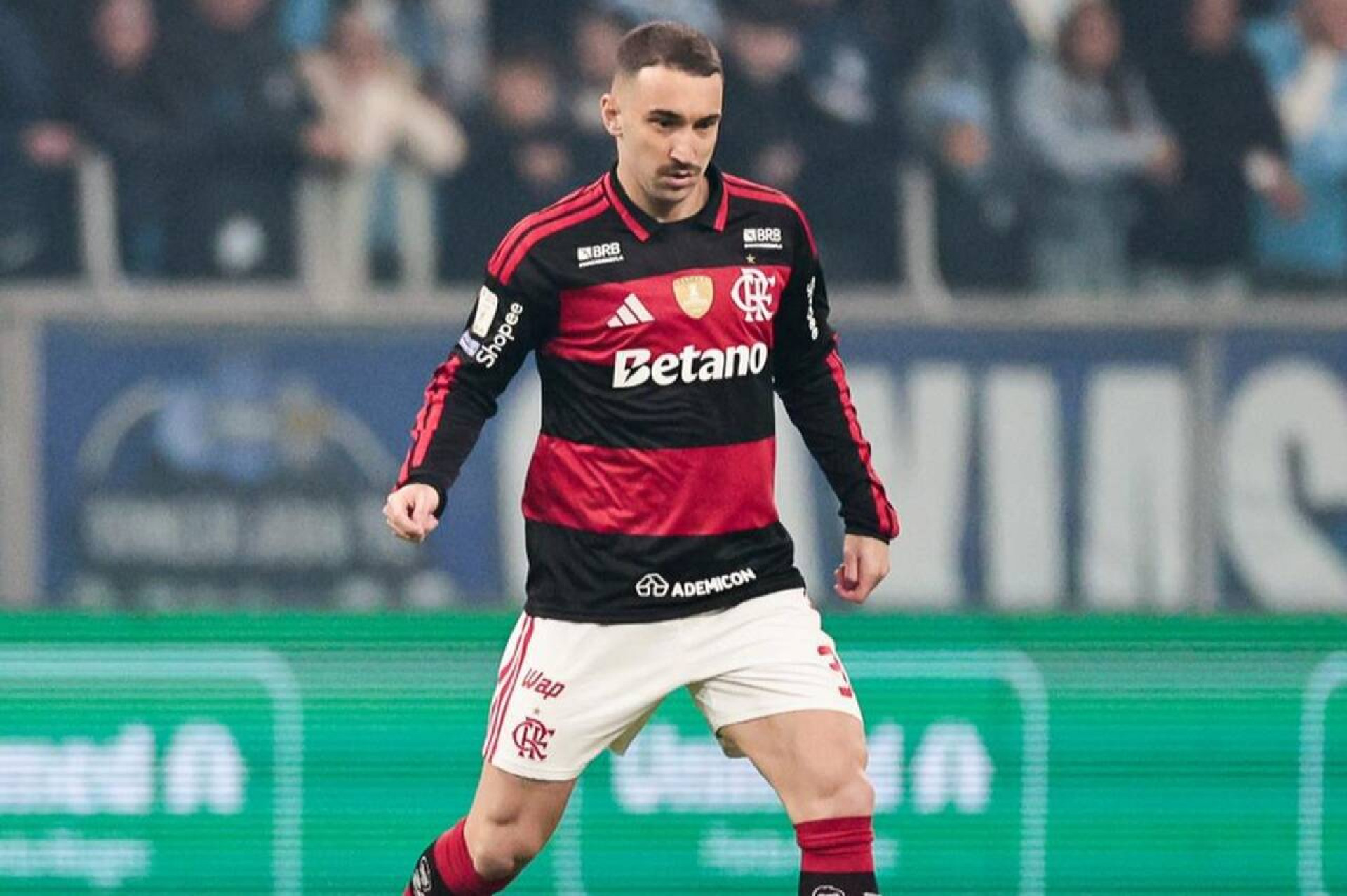 L&eacute;o Ortiz e Sa&uacute;l antecipam retorno ao Flamengo