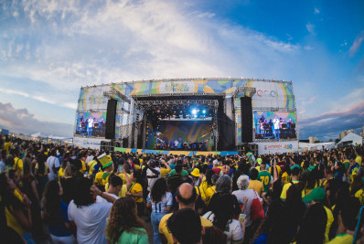 No clima da Copa: Veja onde assistir à estreia do Brasil em campo