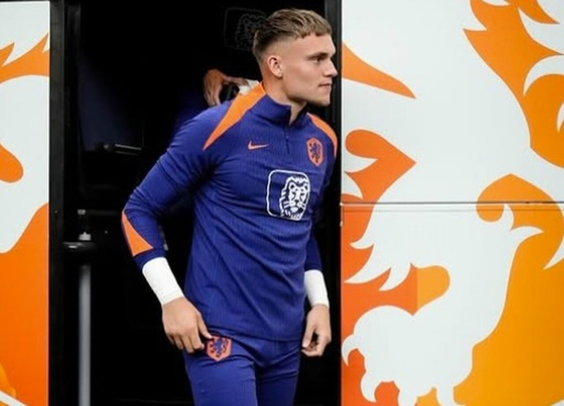 Koeman confia na recupera&ccedil;&atilde;o de Verbruggen na estreia da Holanda diante do Jap&atilde;o