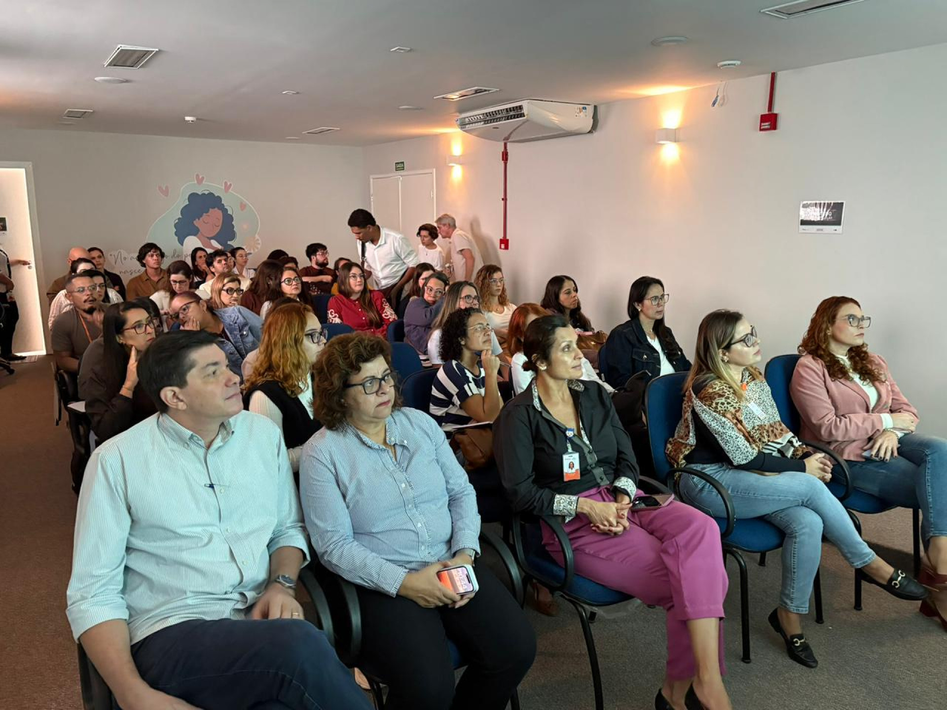 Maternidade Municipal Alzira Reis promove encontro com profi