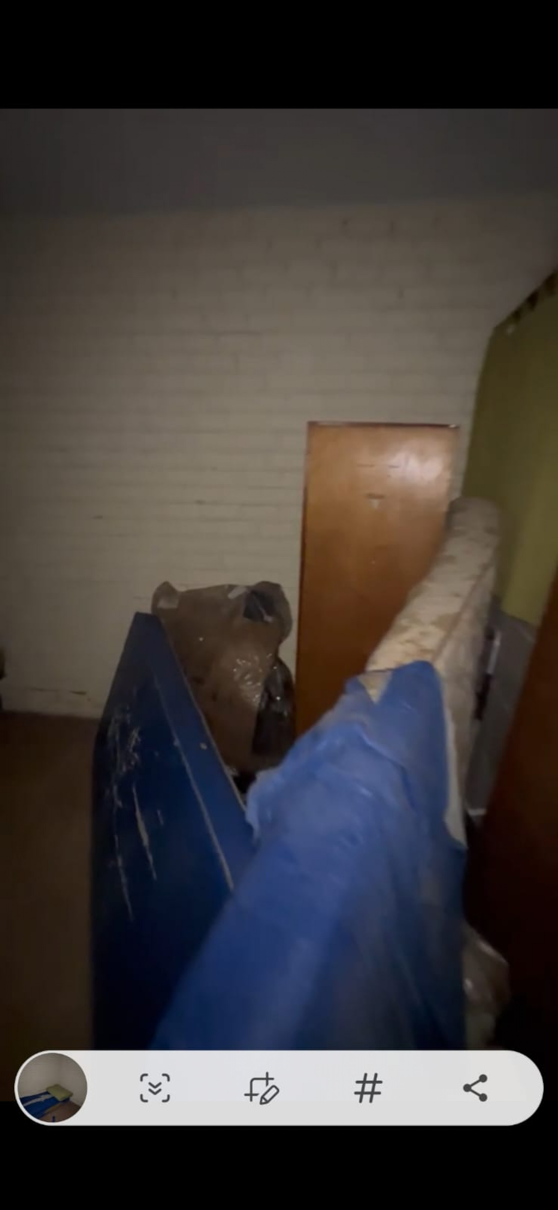 Agentes encontraram condições precárias de instalação na casa de repouso Long Age - Reprodução