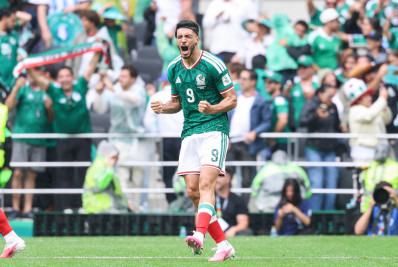 Autor do segundo gol do México quase morreu após choque de cabeça em 2020