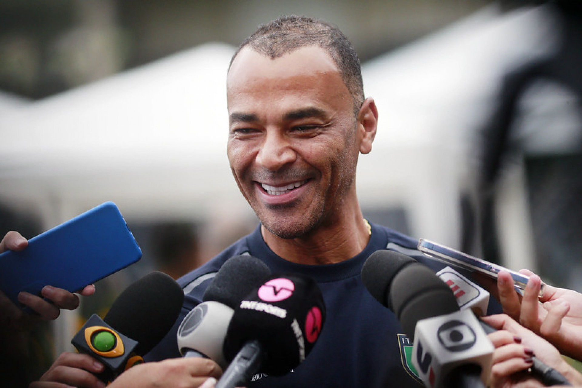 Cafu aposta no Brasil de Ancelotti e relembra import&acirc;ncia de Ronaldinho no penta