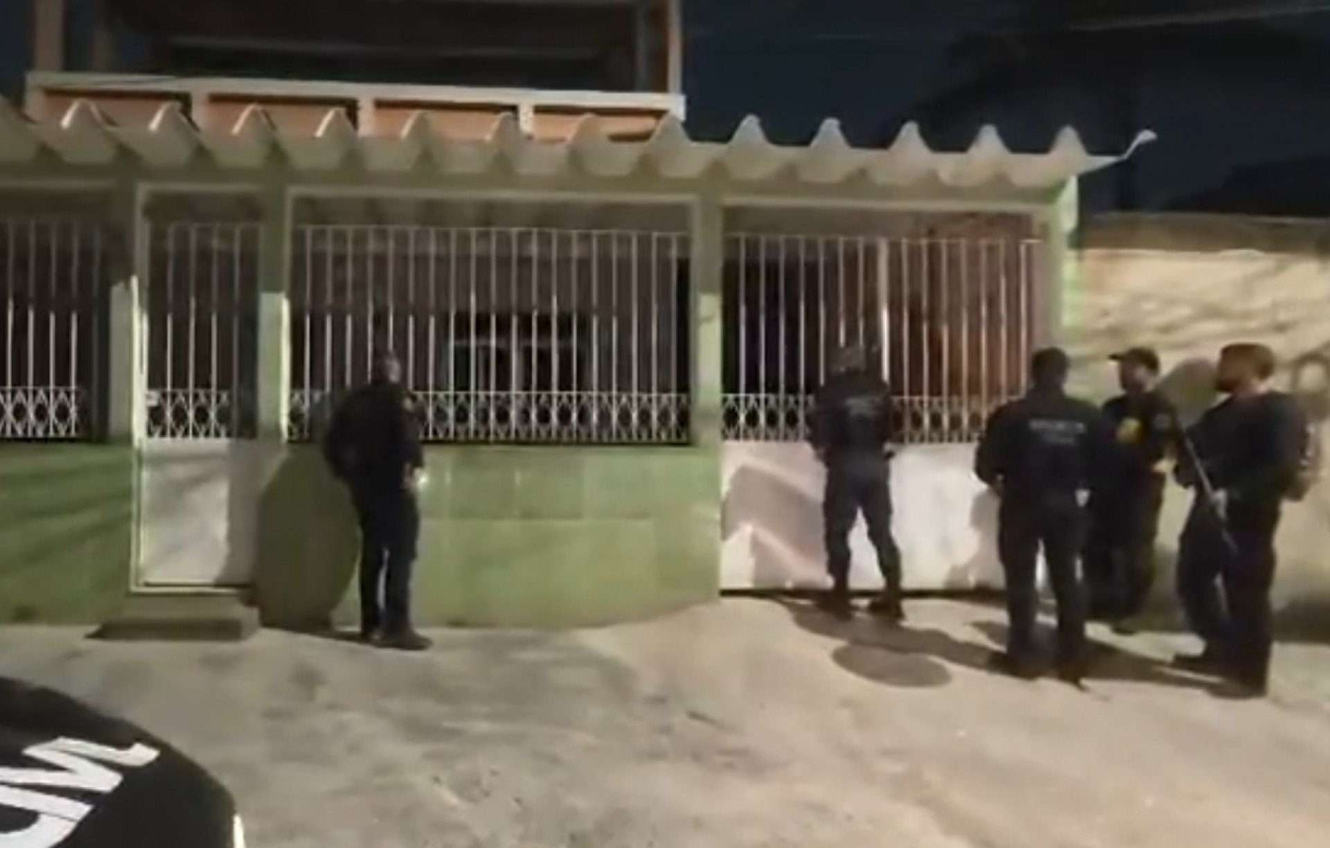Agentes cumprem mandados de busca e apreensão no Rio e Nova Iguaçu - Reprodução