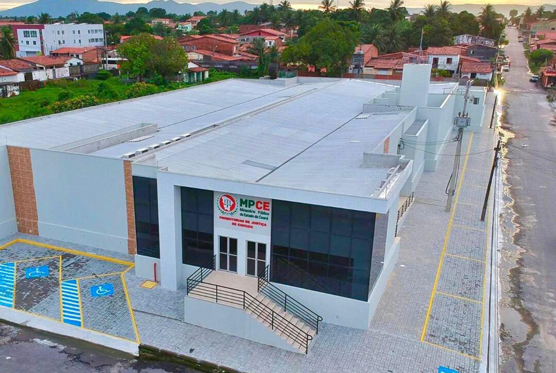 Ministério Público do Ceará paga R$ 44 mil em diárias para p