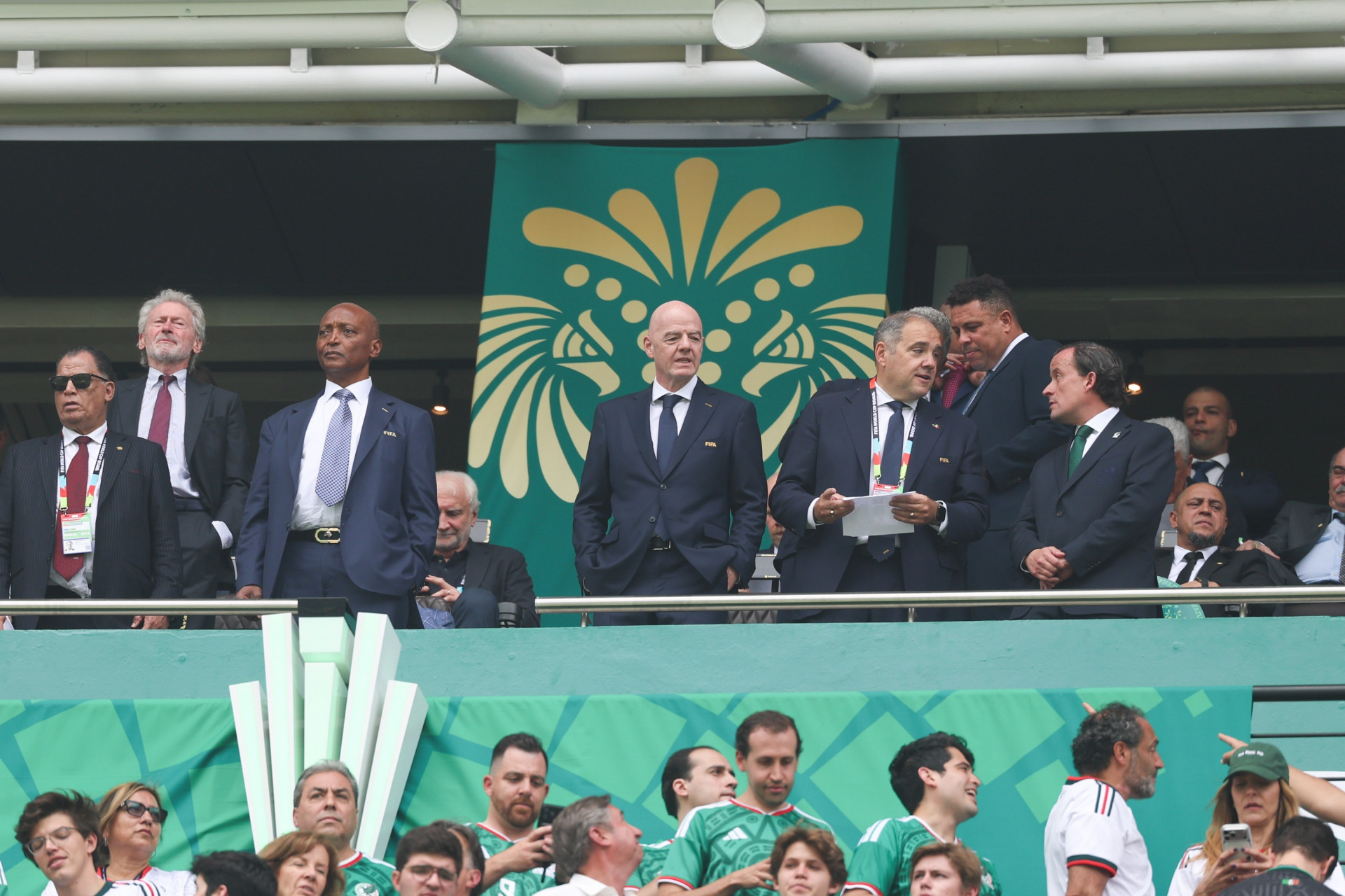 Partida entre as equipes de México ontra a África do Sul válida pelo Grupo A da Copa do Mundo de 2026, realizada no Estádio Azteca, na Cidade do México, no México, nesta quinta-feira (11). - William Volcov/Parceiro/Agência O Dia