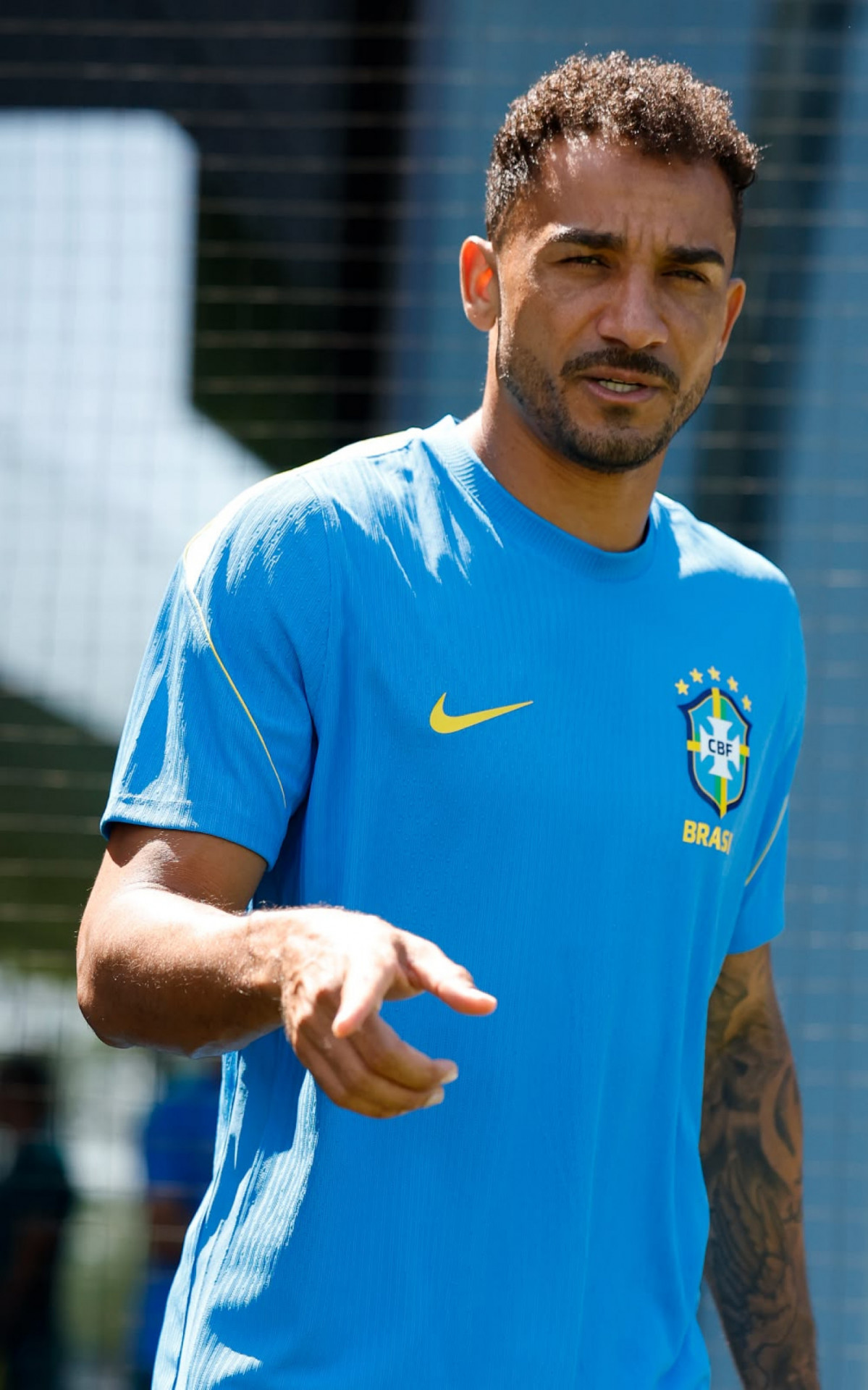 Danilo barrado ganha destaque após novo desdobramento em danilo em treino