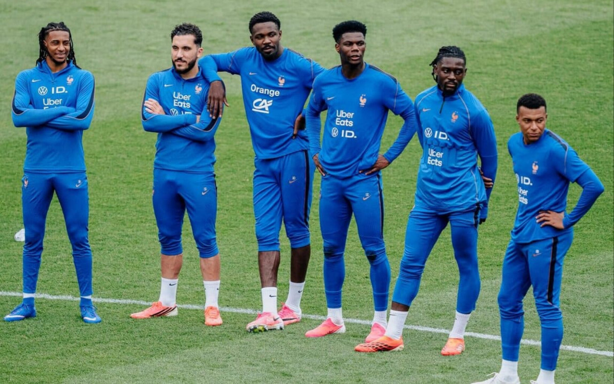 Deschamps repete f&oacute;rmula campe&atilde; e define jogos-treino para os reservas da Fran&ccedil;a