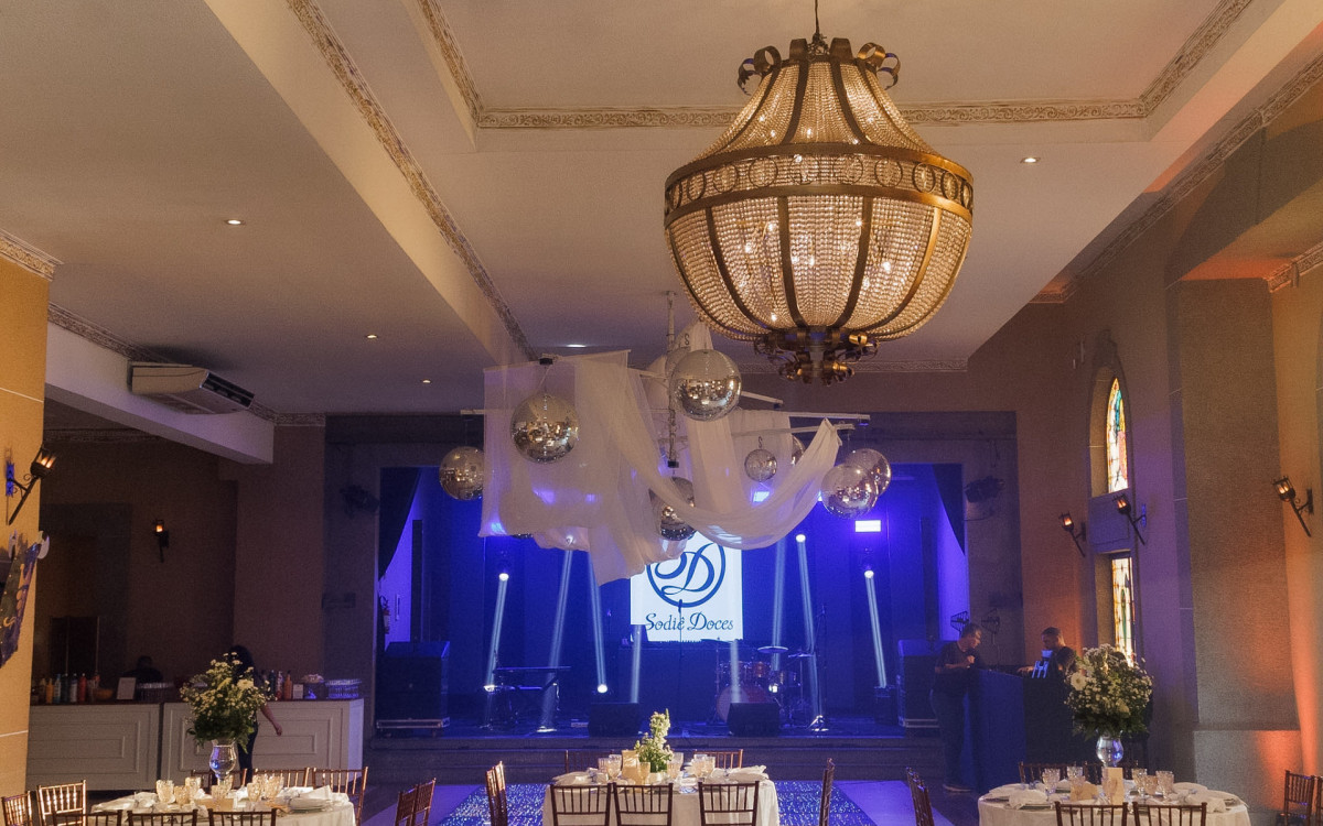 Detalhes da decoração do casamento de Sidney Sampaio e Luana Sales