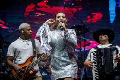 Festival da Gente leva música, gastronomia e clima de Copa à Concha Acústica de Rio das Ostras