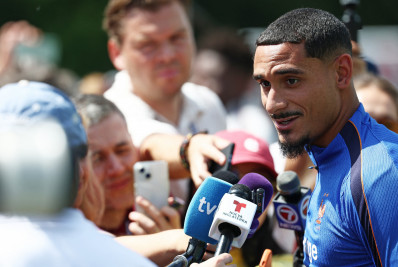 Zagueiro da França admite favoritismo para a conquista da Copa: 'Temos o melhor time'