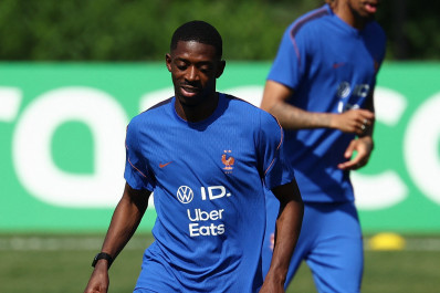 Dembelé defende Mbappé, exalta Messi e diz que sonha com Zidane como treinador da França