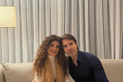 Paula Fernandes exibe primeira imagem com novo namorado