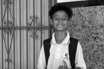 'Família devastada', lamenta tio de criança morta em acidente com bicicleta elétrica