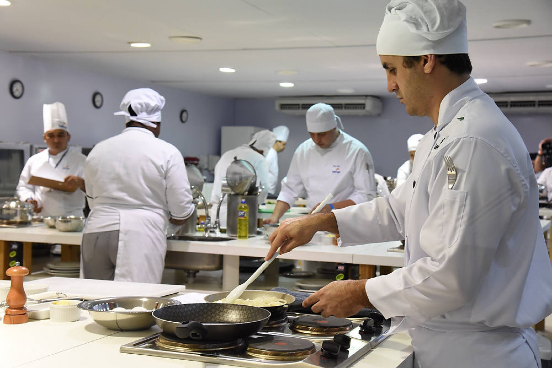 Senac RJ oferece vagas de emprego na área de gastronomia