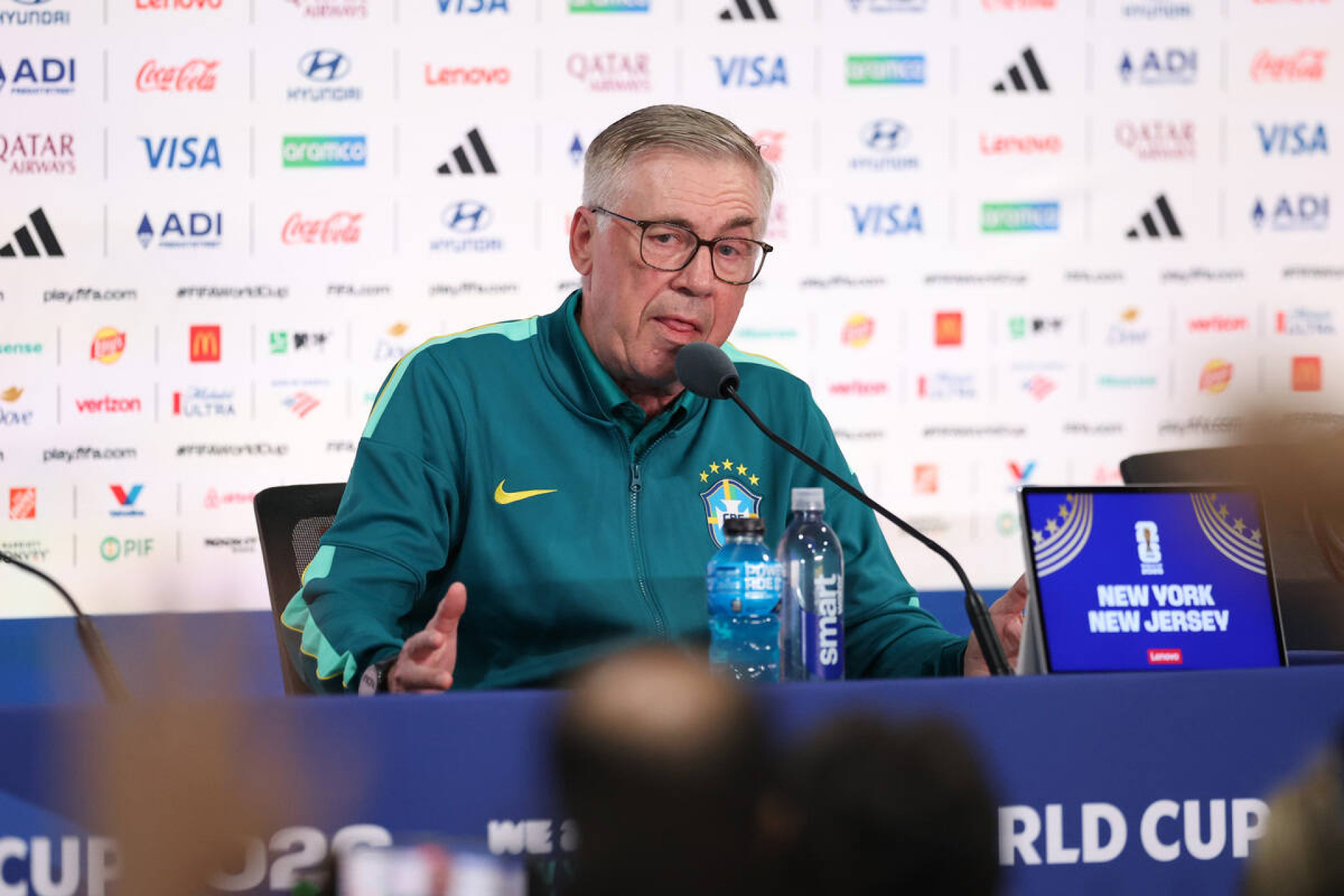Ancelotti cita privil&eacute;gio de comandar o Brasil na Copa: “Representar o pa&iacute;s do futebol”