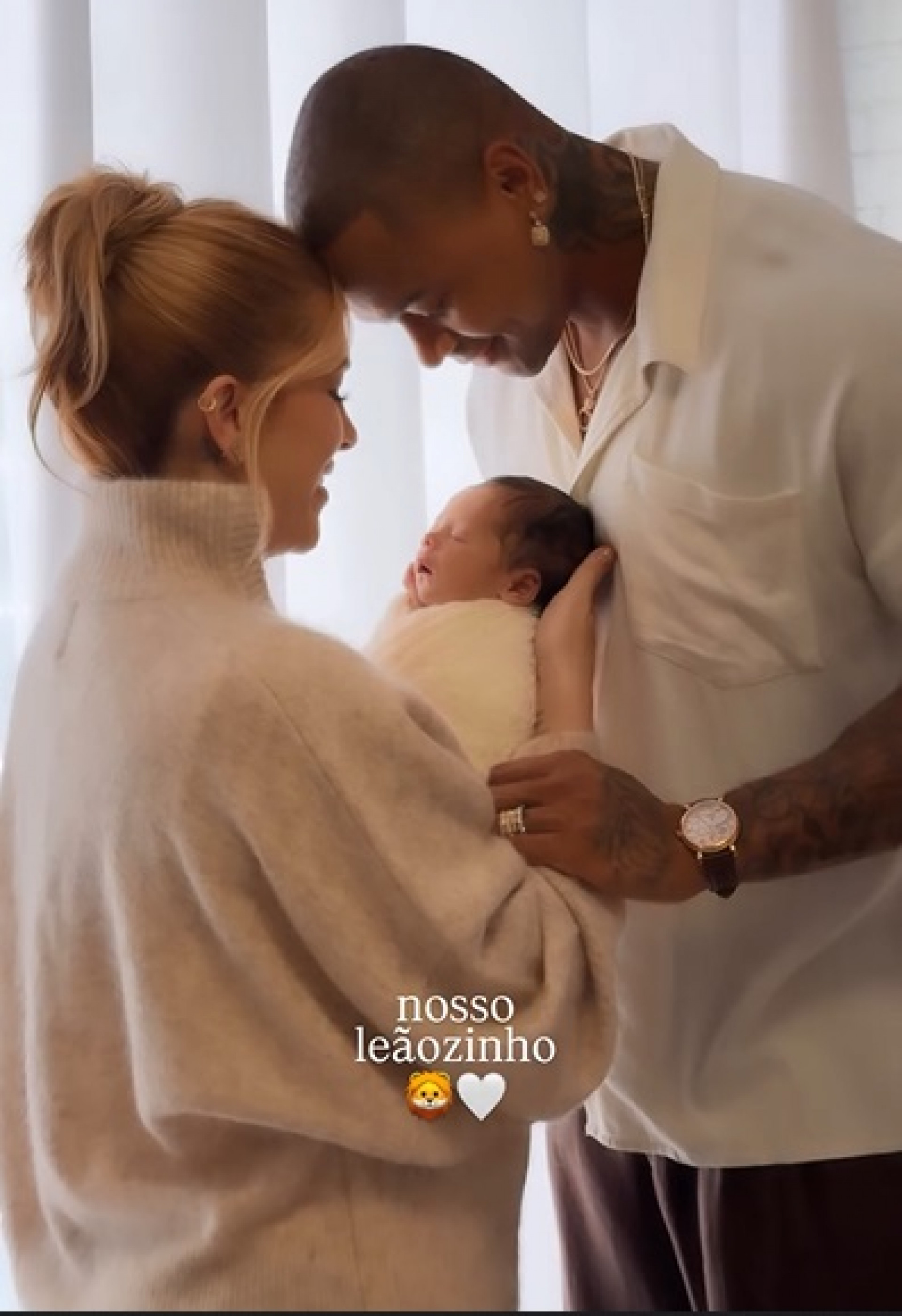 Lore Improta faz ensaio com Levi e Léo Santana - Reprodução/Instagram