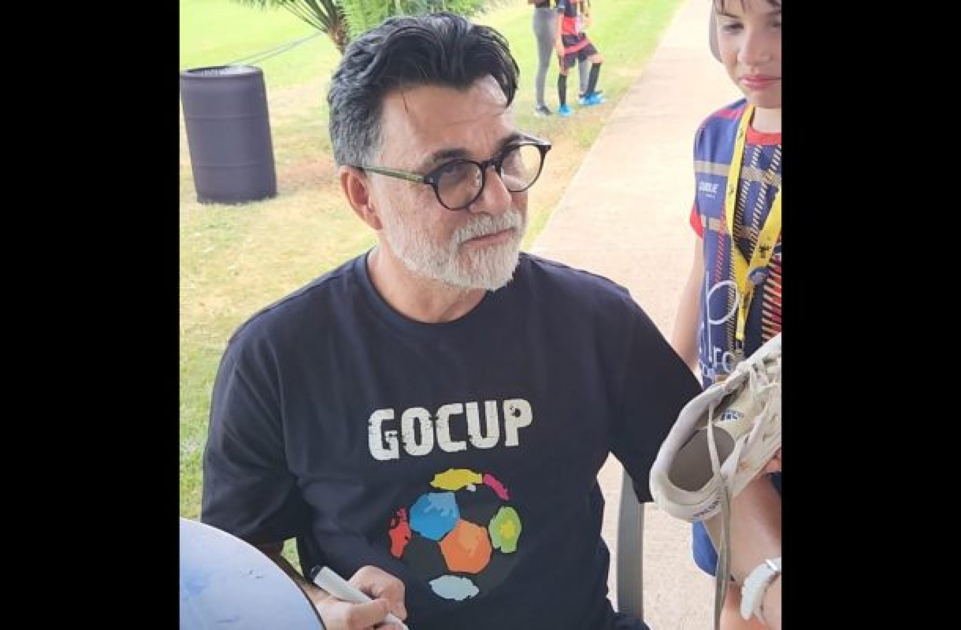 Ricardo Rocha explica deten&ccedil;&atilde;o no aeroporto do Rio: “N&atilde;o fui algemado”