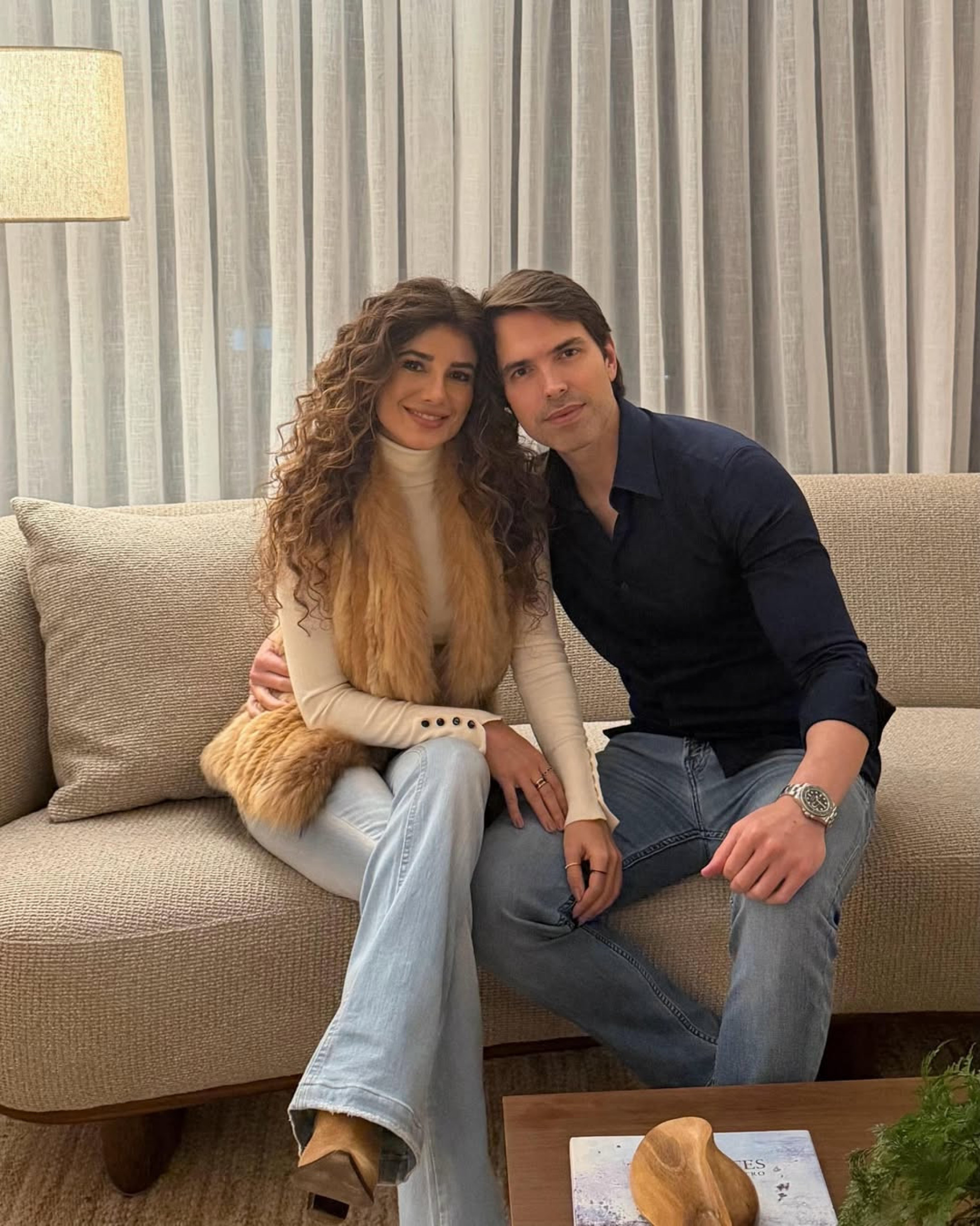 Paula Fernandes surgiu em foto com o namorado Daniel Pereira  - Reprodu&ccedil;&atilde;o/Instagram