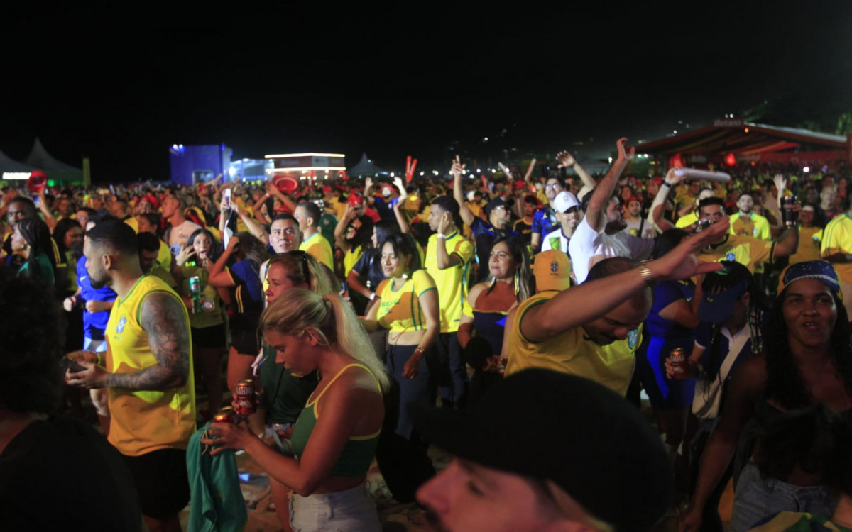 Movimentação na Fan Fest em Copacabana - Reginaldo Pimenta/Agência O DIA
